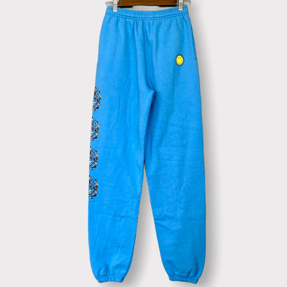 NEW By Samii Ryan Smiley Fantastic Mushrooms Sweatpants Size Small - Picture 9 of 10